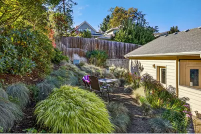 500 Lakota Way, Ashland, OR 97520 - Photo 19