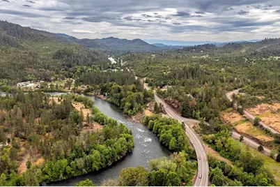 24269 Highway 62, Trail, OR 97541 - Photo 13