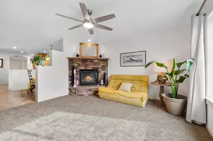 20456 Brentwood Ave, Bend, OR 97702 - Photo 5