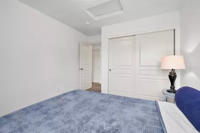 20456 Brentwood Avenue, Bend, OR 97702 - Photo 13