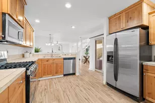 20456 Brentwood Ave, Bend, OR 97702 - Photo 3