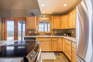 8551 S Red Cloud Ln, Powell Butte, OR 97753 - Photo 45