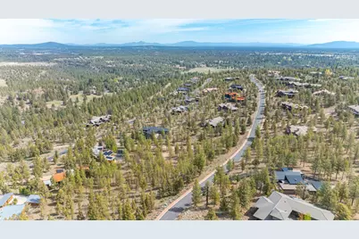 3399 NW Greenleaf Way, Bend, OR 97703 - Photo 17