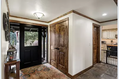 62111 Cody Road, Bend, OR 97701 - Photo 5