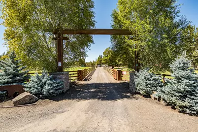 62111 Cody Road, Bend, OR 97701 - Photo 59