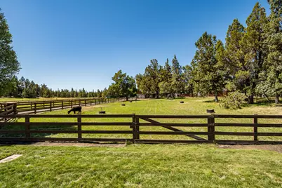 62111 Cody Road, Bend, OR 97701 - Photo 63