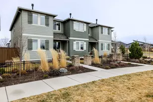 3714 NE Petrosa Ave, Bend, OR 97701 - Photo 35