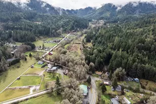 441 Tunnel Rd, Glendale, OR 97442 - Photo 43