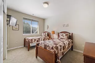 10674 Village Loop, Redmond, OR 97756 - Photo 23