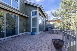 10674 Village Loop, Redmond, OR 97756 - Photo 25