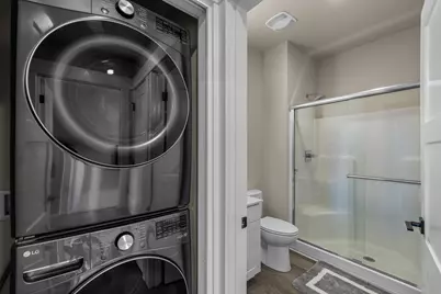 20534 Empire Avenue, Bend, OR 97701 - Photo 35