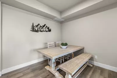 20534 Empire Avenue, Bend, OR 97701 - Photo 29