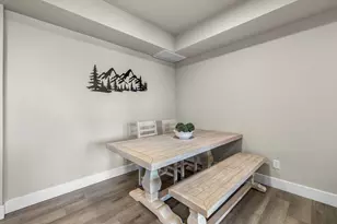 20534 Empire Ave, Bend, OR 97701 - Photo 29