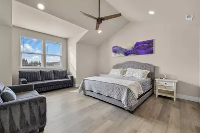 20534 Empire Avenue, Bend, OR 97701 - Photo 15