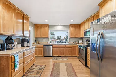 857 Morrison Avenue, Medford, OR 97504 - Photo 9