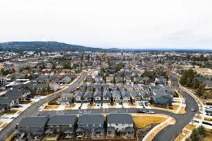 63153 NE Hadley Pl, Bend, OR 97701 - Photo 23