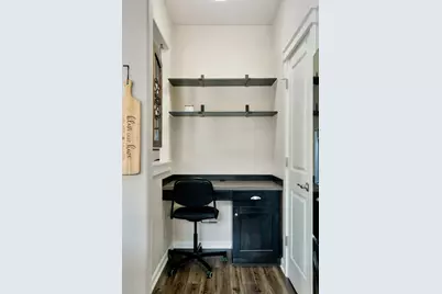 63153 NE Hadley Place, Bend, OR 97701 - Photo 17