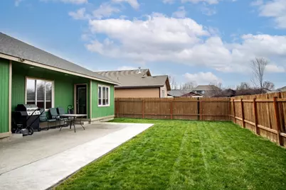 2465 NE 7th Lane, Redmond, OR 97756 - Photo 19