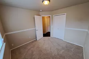 2465 NE 7th Ln, Redmond, OR 97756 - Photo 15