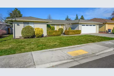 540 Golf View Drive, Medford, OR 97504 - Photo 19