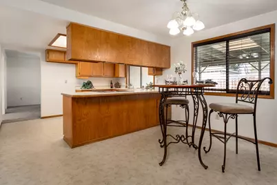 540 Golf View Drive, Medford, OR 97504 - Photo 7