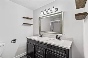 532 Barry Cir, Medford, OR 97501 - Photo 21