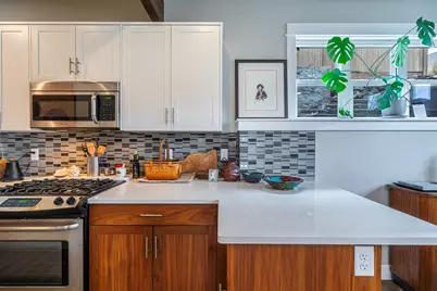 946 Stoneridge Avenue, Ashland, OR 97520 - Photo 13