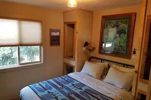 358 S Cedar St, Sisters, OR 97759 - Photo 29