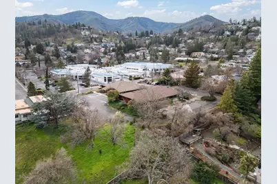 269 Maple Street, Ashland, OR 97520 - Photo 35