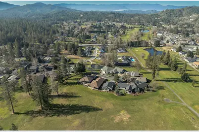 209 Twisted Pine Drive, Grants Pass, OR 97527 - Photo 51