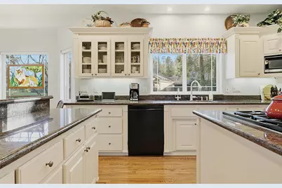 209 Twisted Pine Drive, Grants Pass, OR 97527 - Photo 9