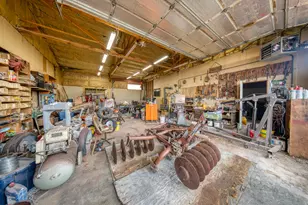 26690 Horsell Rd, Bend, OR 97701 - Photo 45