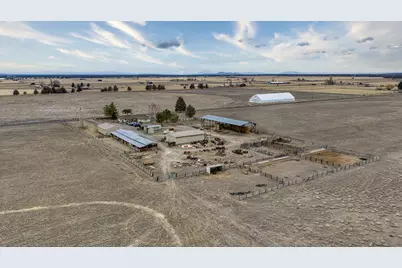 26690 Horsell Road, Bend, OR 97701 - Photo 35