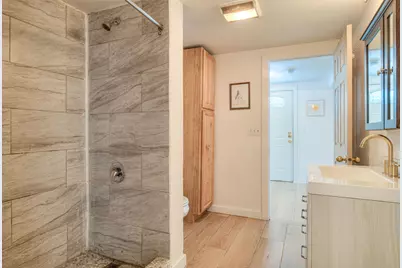 52351 Dustan Road, La Pine, OR 97739 - Photo 17