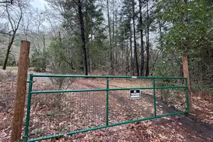 908 Riverbanks Rd, Grants Pass, OR 97527 - Photo 1