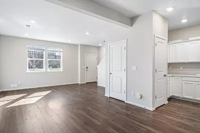 1135 NW Upas Avenue, Redmond, OR 97756 - Photo 7