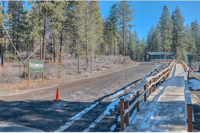 56870 Enterprise Drive, Bend, OR 97707 - Photo 7