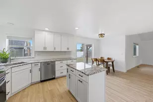 51281 Riley Ln, La Pine, OR 97739 - Photo 9