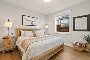 347 E Jefferson Ave, Sisters, OR 97759 - Photo 21