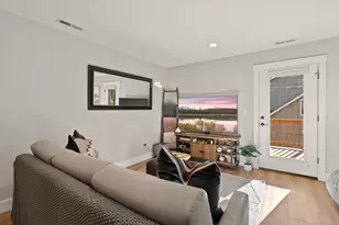 347 E Jefferson Ave, Sisters, OR 97759 - Photo 47