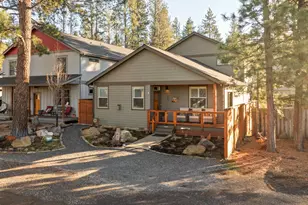 347 E Jefferson Ave, Sisters, OR 97759 - Photo 61