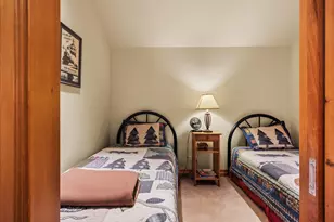 19558 Fairway Ridge Ln, Bend, OR 97702 - Photo 75