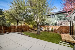 1512 NE Quiet Ridge Ln, Bend, OR 97701 - Photo 31