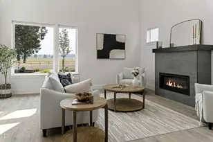 1024 W McKenzie Hwy, Sisters, OR 97759 - Photo 9