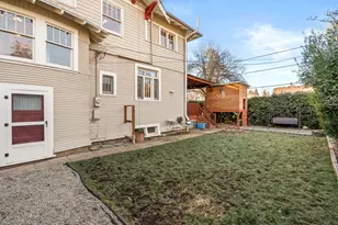610 S Holly St, Medford, OR 97501 - Photo 29