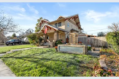 610 S Holly Street, Medford, OR 97501 - Photo 3