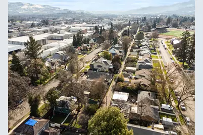 610 S Holly Street, Medford, OR 97501 - Photo 37