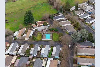 [Address not provided], Phoenix, OR 97535 - Photo 31