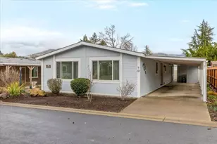 [Address not provided], Phoenix, OR 97535 - Photo 3