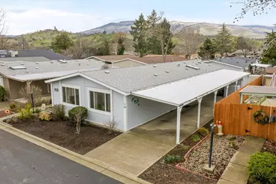 [Address not provided], Phoenix, OR 97535 - Photo 27